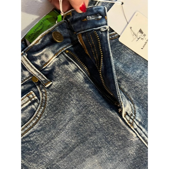 FREE PEOPLE NWT WOMEN'S 24 "THE VIRGIN LABEL" DISTRESSED SKINNY JEAN - Picture 5 of 10